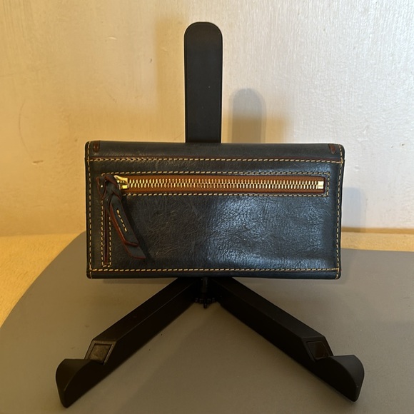 Wallet - Picture 2 of 6